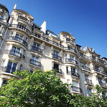 Outstanding 2 Bedrooms With A Terrific Eiffel Tower View Parigi Esterno foto