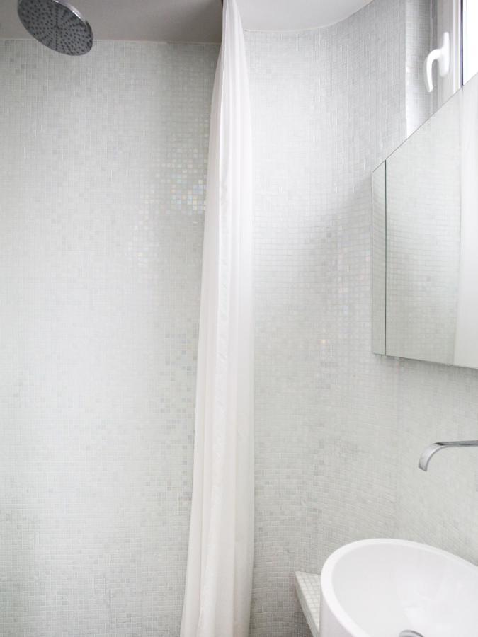 Outstanding 2 Bedrooms With A Terrific Eiffel Tower View Parigi Esterno foto
