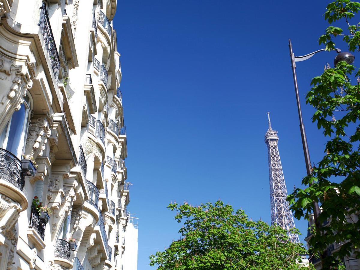 Outstanding 2 Bedrooms With A Terrific Eiffel Tower View Parigi Esterno foto