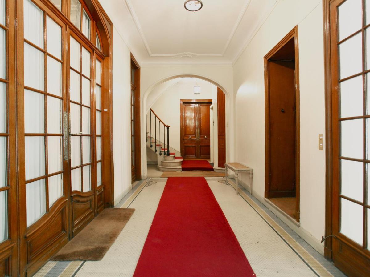 Outstanding 2 Bedrooms With A Terrific Eiffel Tower View Parigi Esterno foto