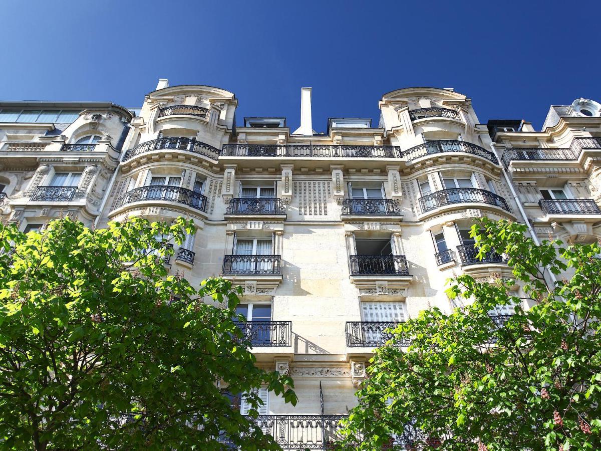 Outstanding 2 Bedrooms With A Terrific Eiffel Tower View Parigi Esterno foto